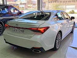 تويوتا أفالون